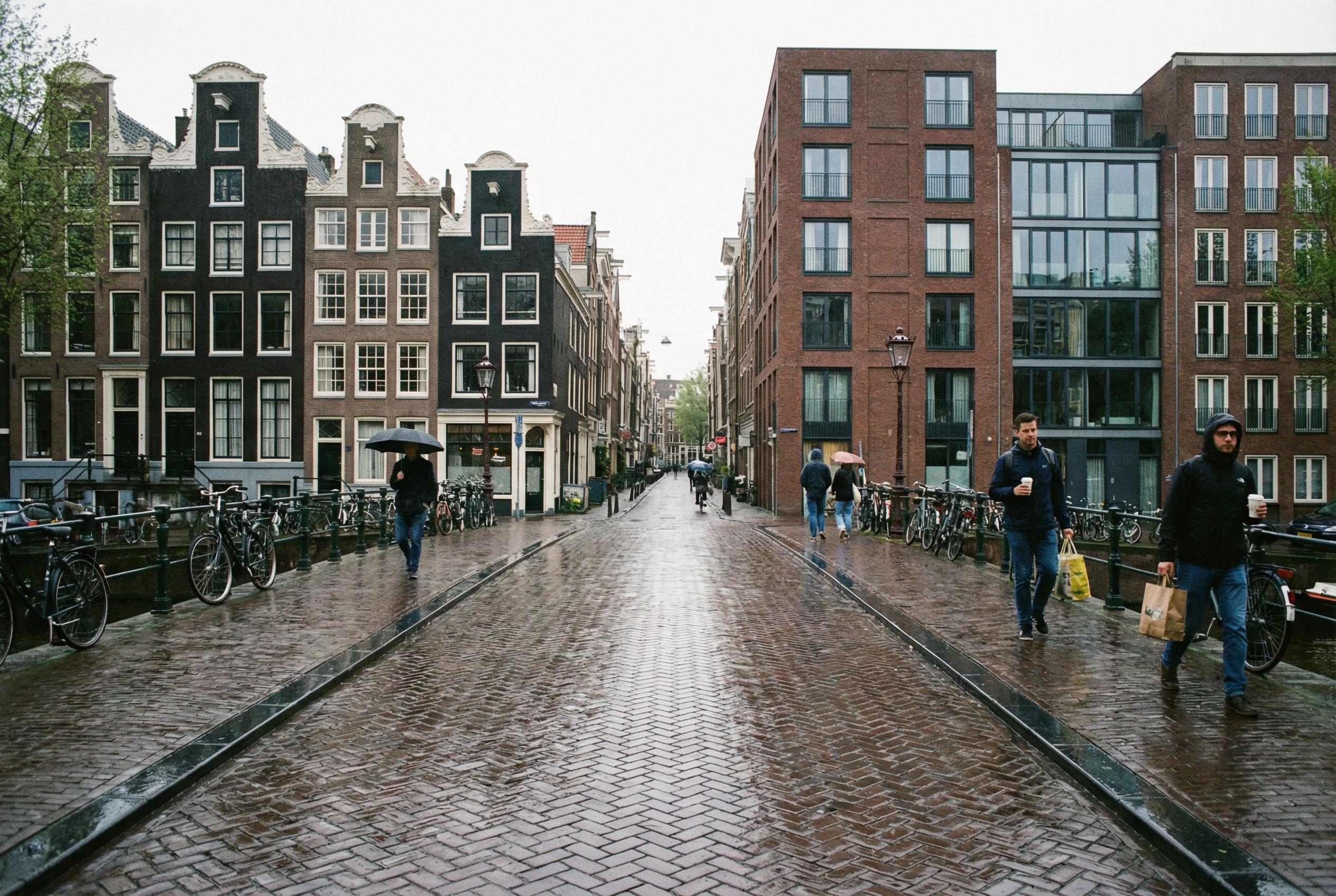 Dutch regulator orders Polymarket to cease unlicensed gambling amid cross-border